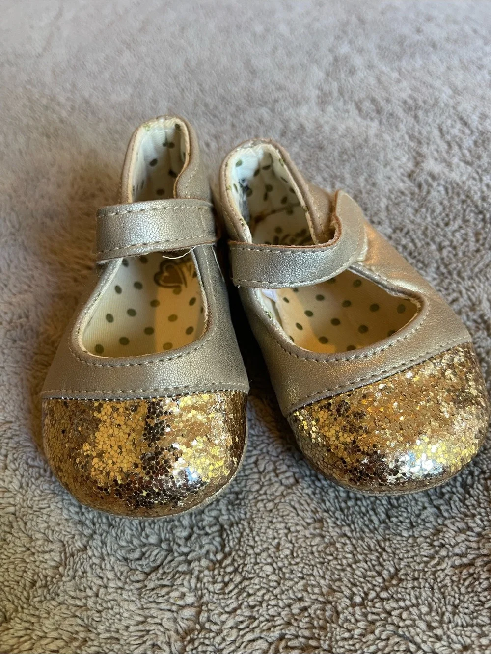 The Children's Place Metallic Gold Glitter Mary Jane Baby Shoes